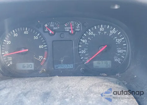 2002 Volkswagen Eurovan Mv из США, поврежденный, VIN WV2MB47092H030368